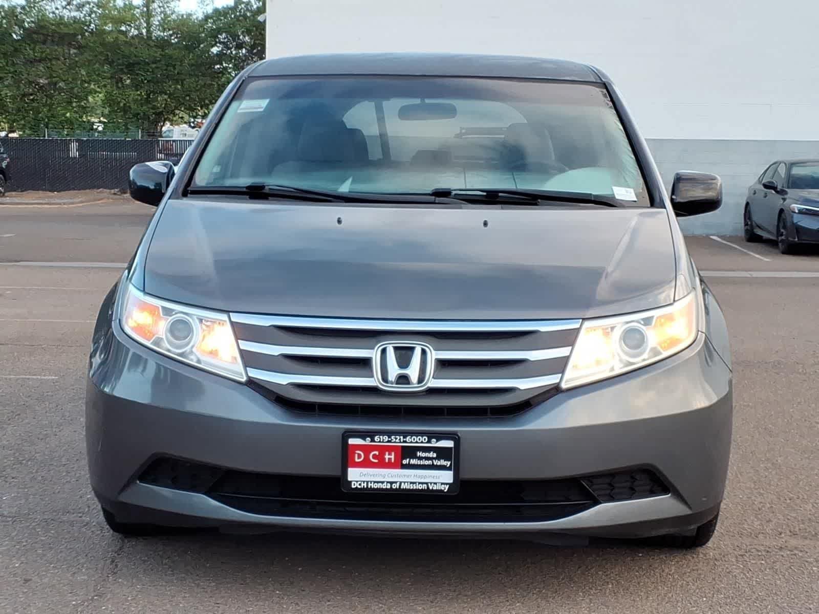 Used 2013 Honda Odyssey EX image 2