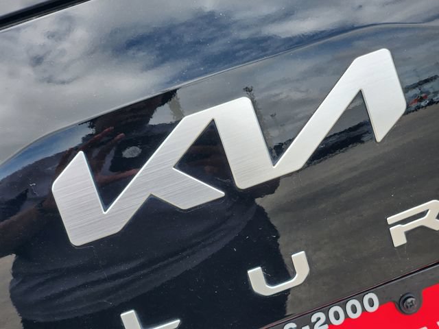 Used 2025 Kia Telluride S FWD image 12