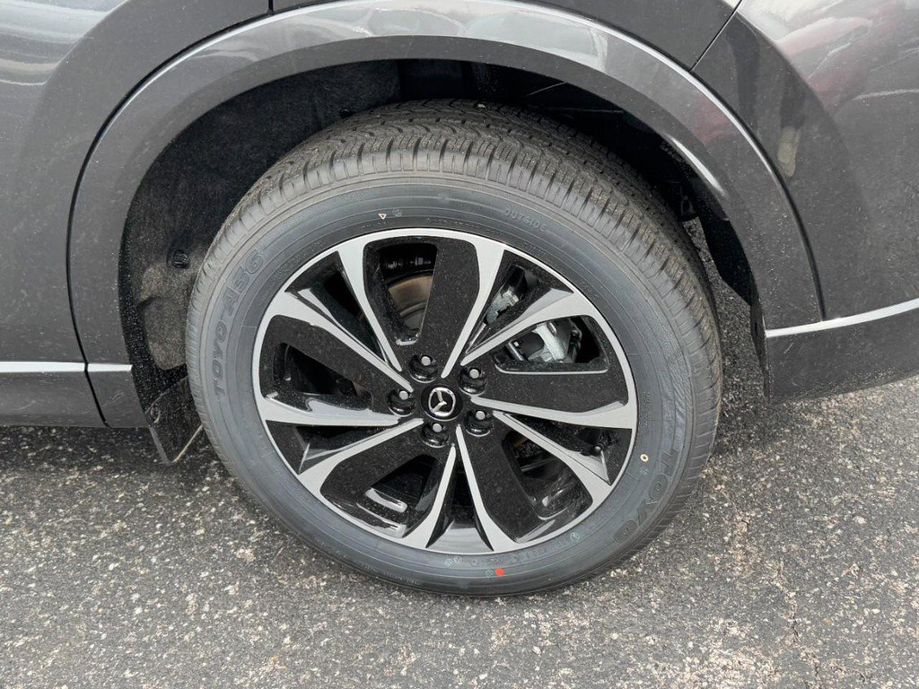 New 2025 MAZDA CX-5 AWD 2.5 S w/ Preferred Package image 4