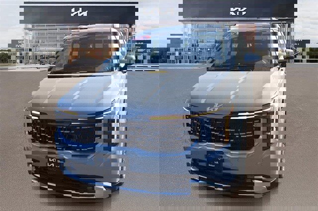 New 2026 Kia Carnival SX image 7