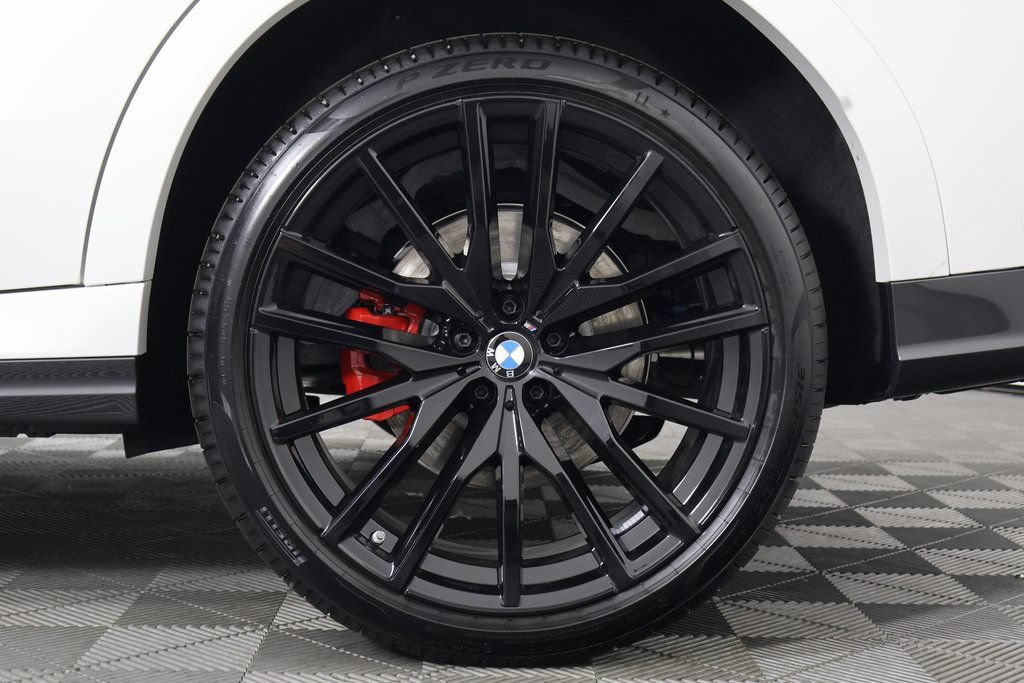 New 2027 BMW X6 xDrive40i w/ Executive Package AWD/4WD image 10