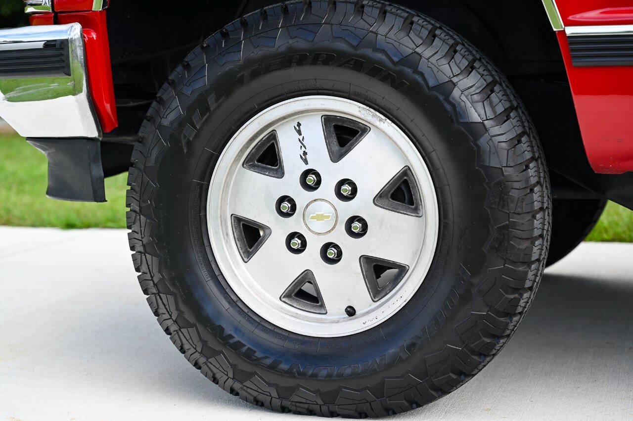 Used 1989 Chevrolet Silverado 1500 4x4 Regular Cab image 40