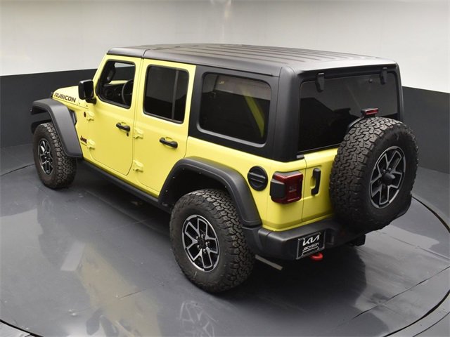 Used 2024 Jeep Wrangler Unlimited Rubicon image 45