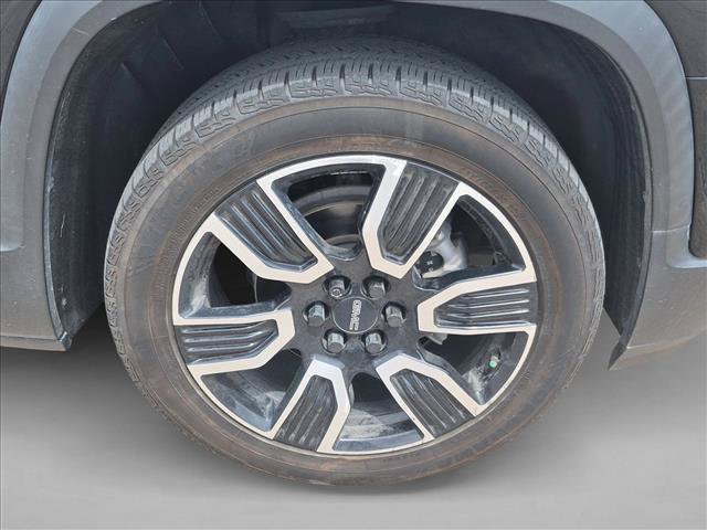 Used 2021 GMC Acadia SLE w/ Driver Convenience Package FWD image 14