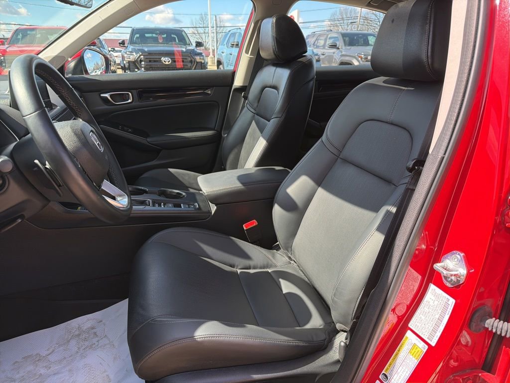 Used 2024 Honda Civic Touring image 9