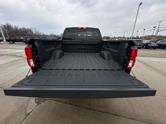 Used 2017 Chevrolet Silverado 1500 LTZ Z71 w/ Midnight Edition image 27