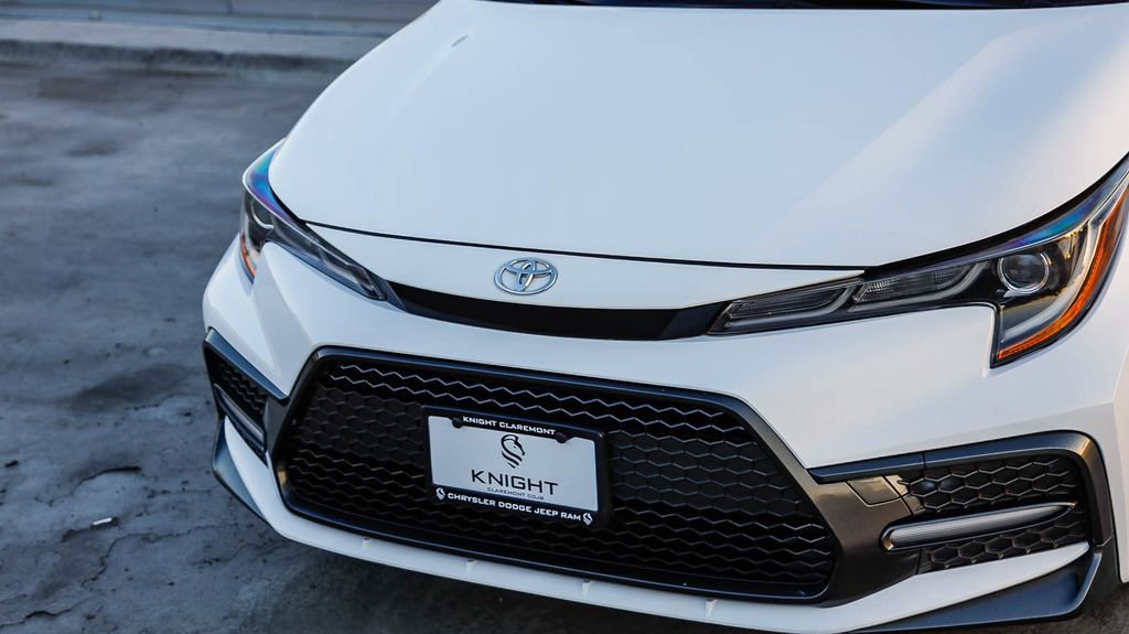 Used 2020 Toyota Corolla SE w/ Carpet Mat Package (TMS) FWD image 6