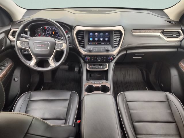 Used 2020 GMC Acadia Denali w/ Technology Package FWD image 9