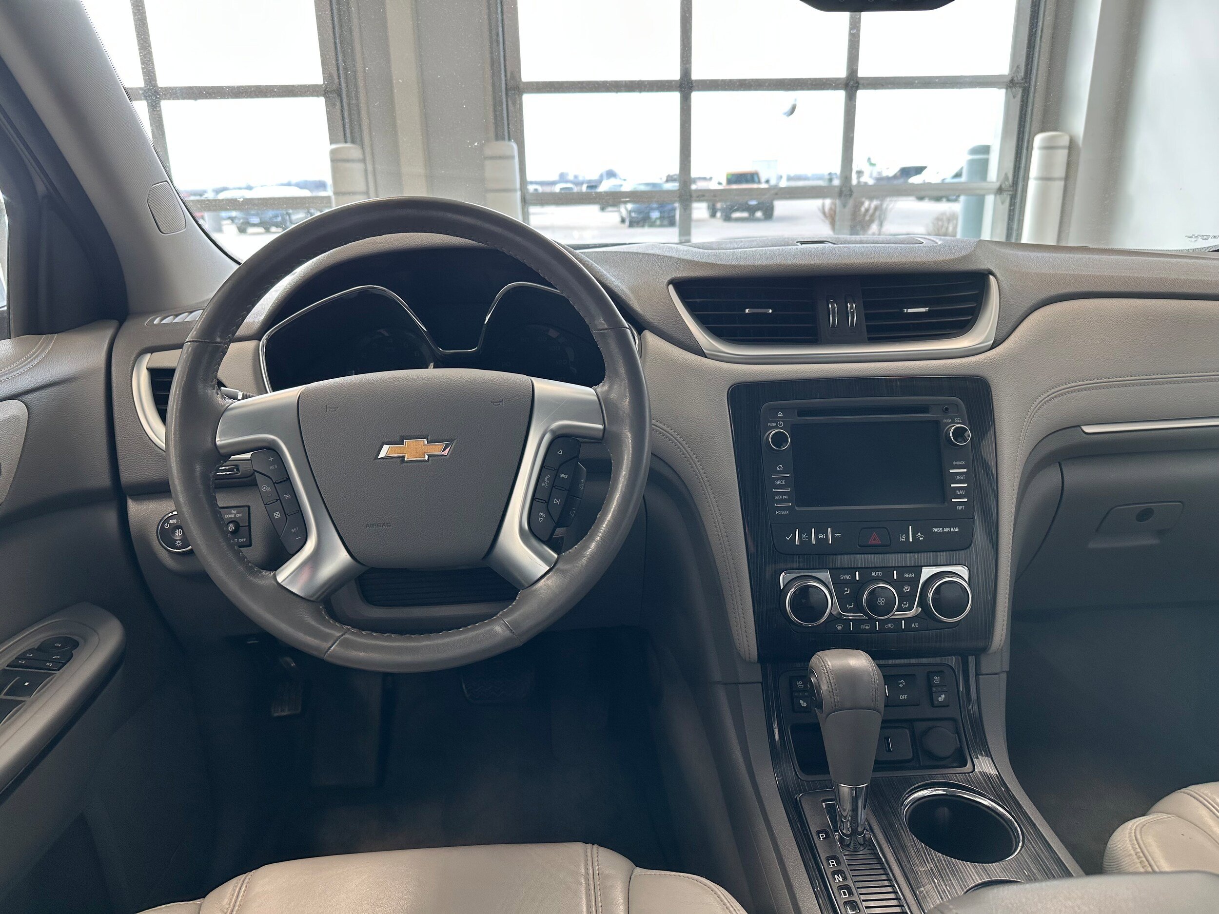 Used 2017 Chevrolet Traverse Premier image 18