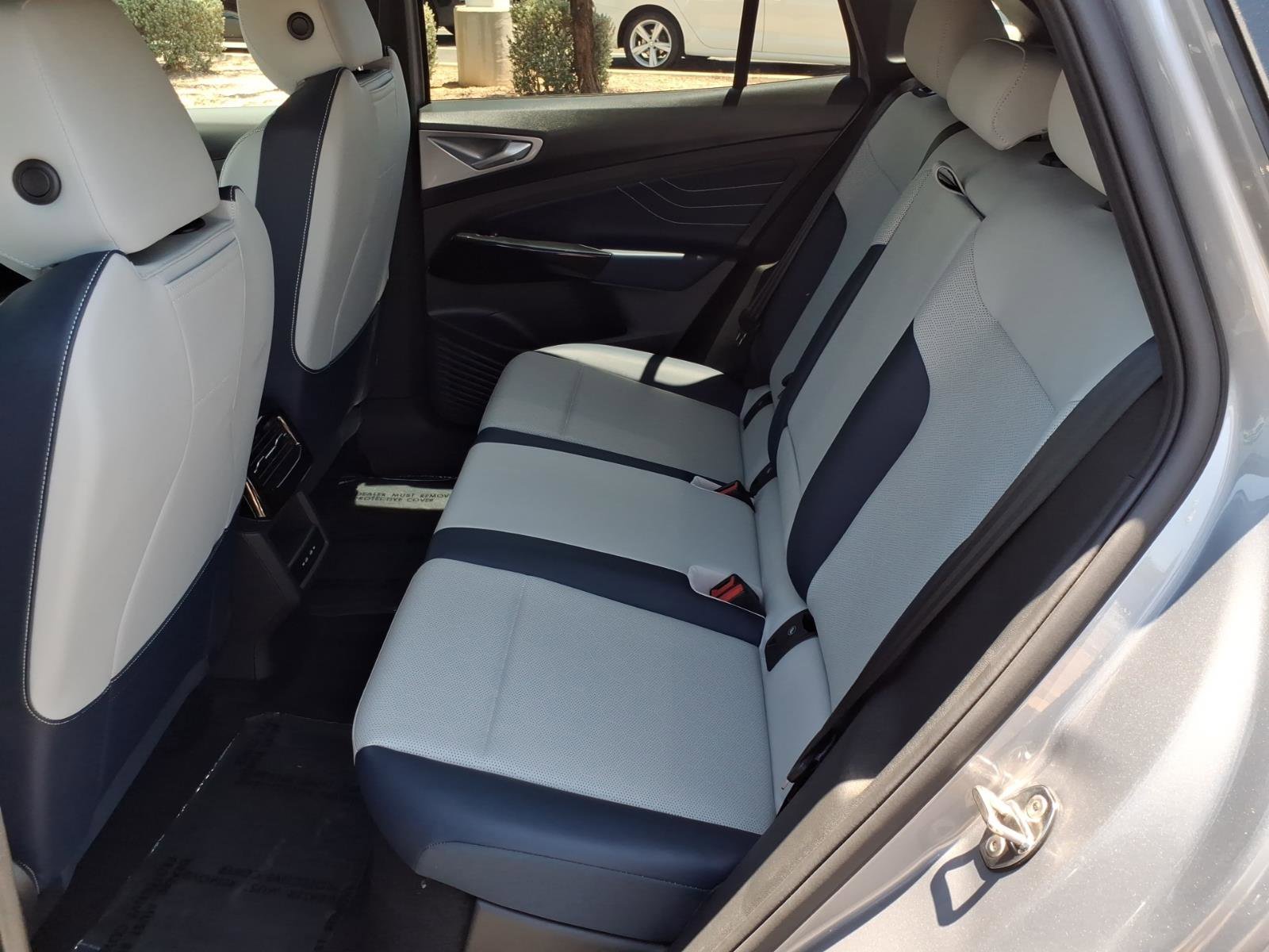 Certified 2024 Volkswagen ID.4 S RWD image 23