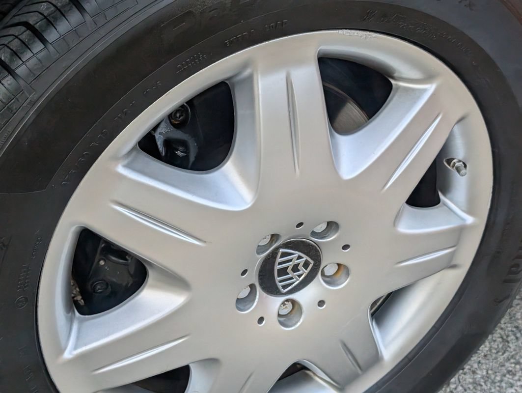 Used 2005 Maybach 57 RWD image 29