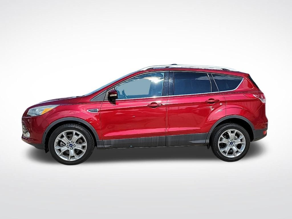 Used 2014 Ford Escape Titanium w/ Equipment Group 401A AWD/4WD image 2