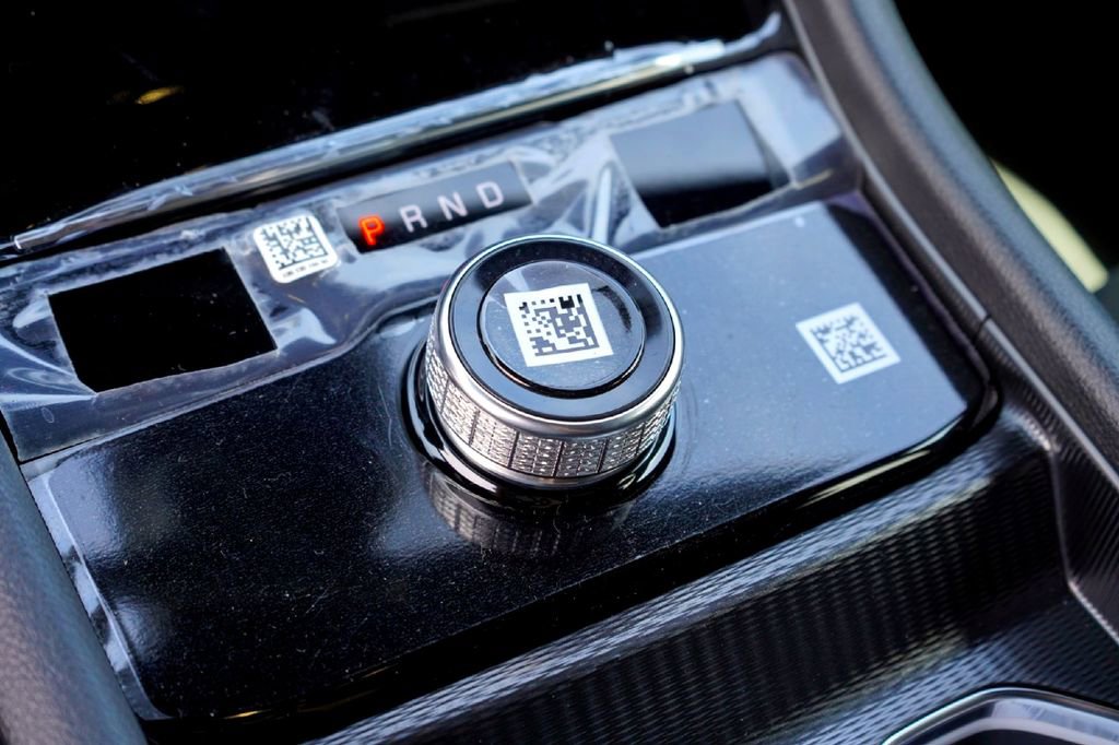New 2026 Jeep Grand Cherokee Laredo RWD image 15