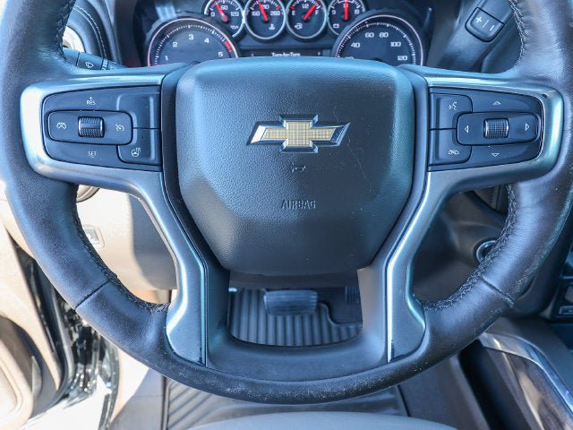 Used 2020 Chevrolet Silverado 2500 LTZ w/ LTZ Convenience Package AWD/4WD image 17
