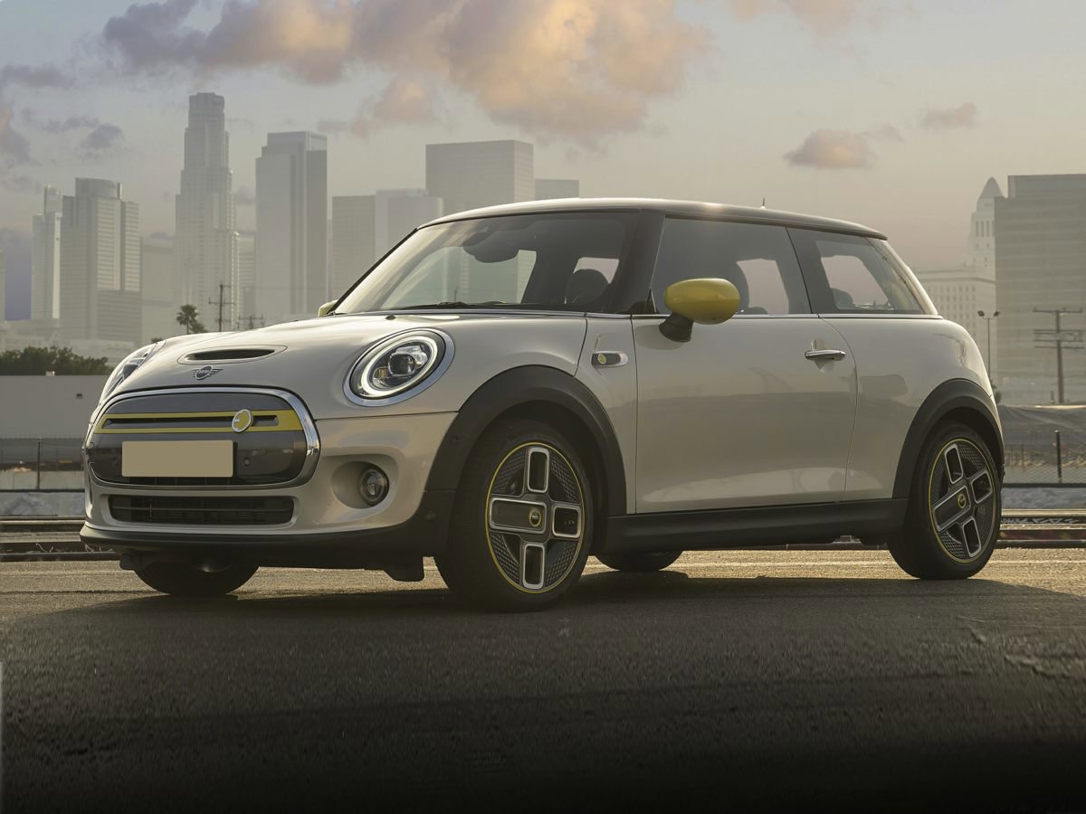 Used 2021 MINI Cooper SE w/ 8.8" Touchscreen Nav Package