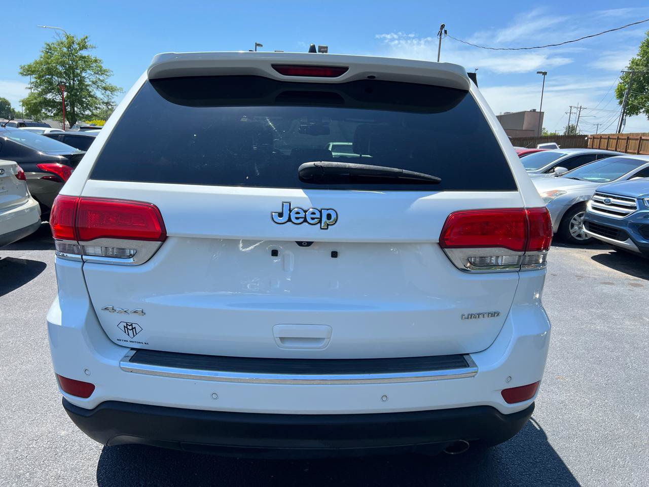 Used 2015 Jeep Grand Cherokee Limited AWD/4WD image 4