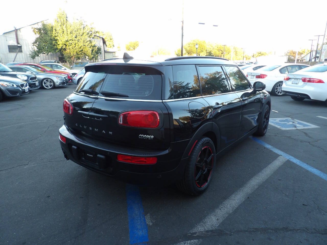 Used 2017 MINI Cooper Clubman ALL4 AWD/4WD image 3