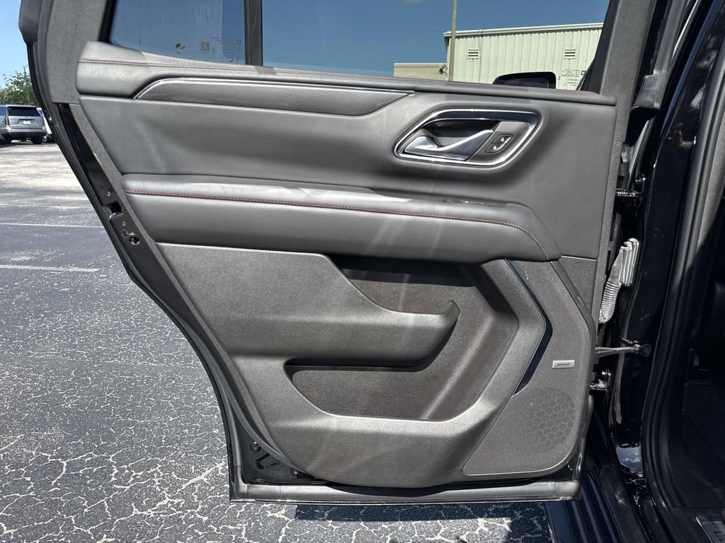 Used 2022 Chevrolet Tahoe RST w/ Luxury Package image 13