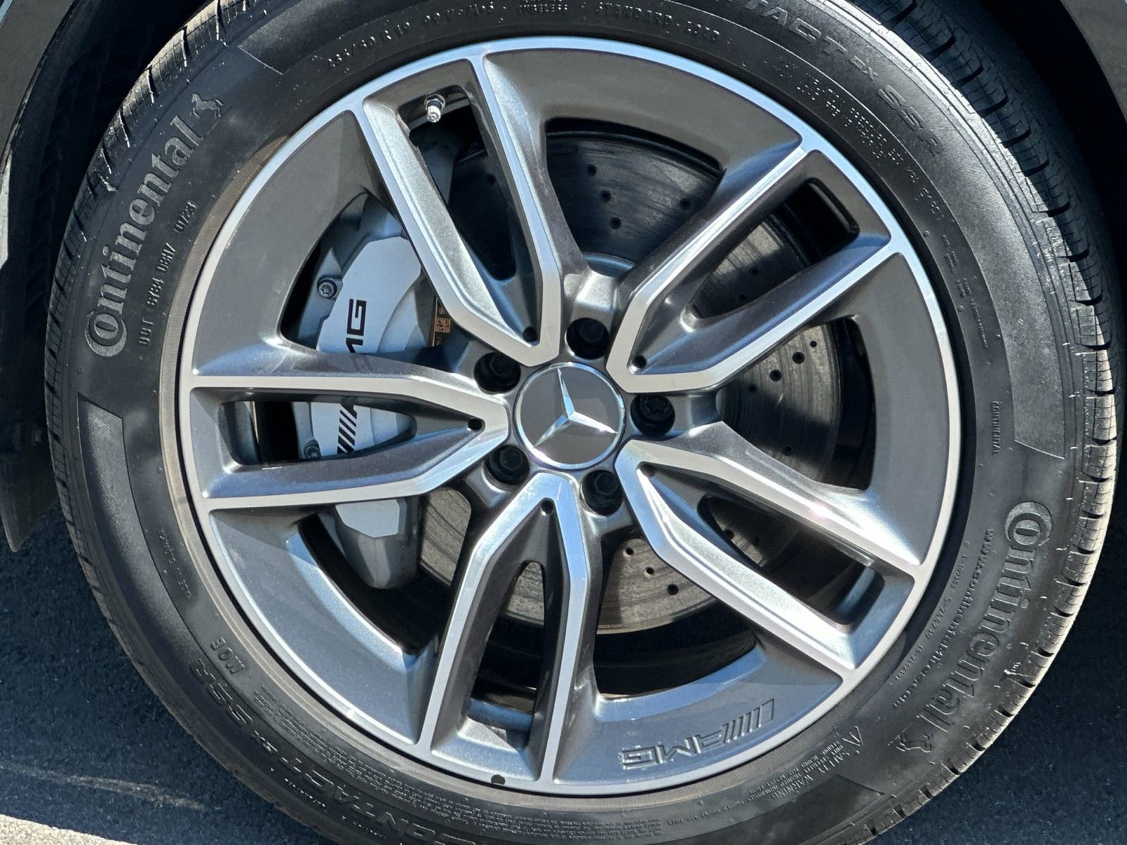 Certified 2024 Mercedes-Benz GLA 35 AMG 4MATIC image 32