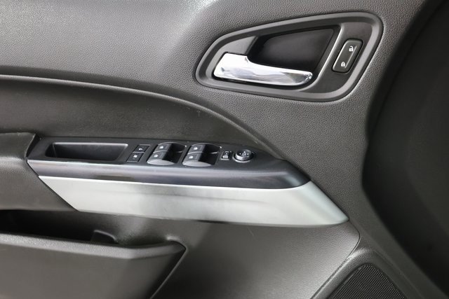 Used 2018 Chevrolet Colorado LT w/ LT Convenience Package image 22