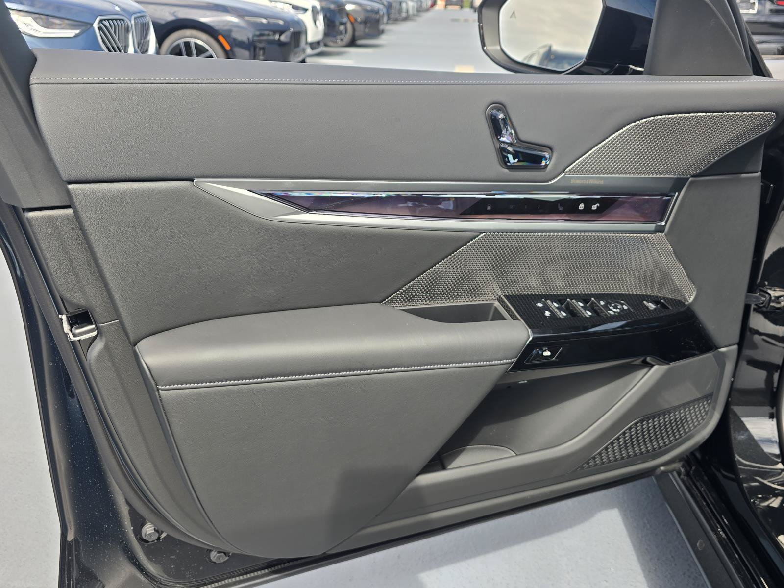 New 2026 BMW 750e xDrive w/ Executive Package AWD/4WD image 18