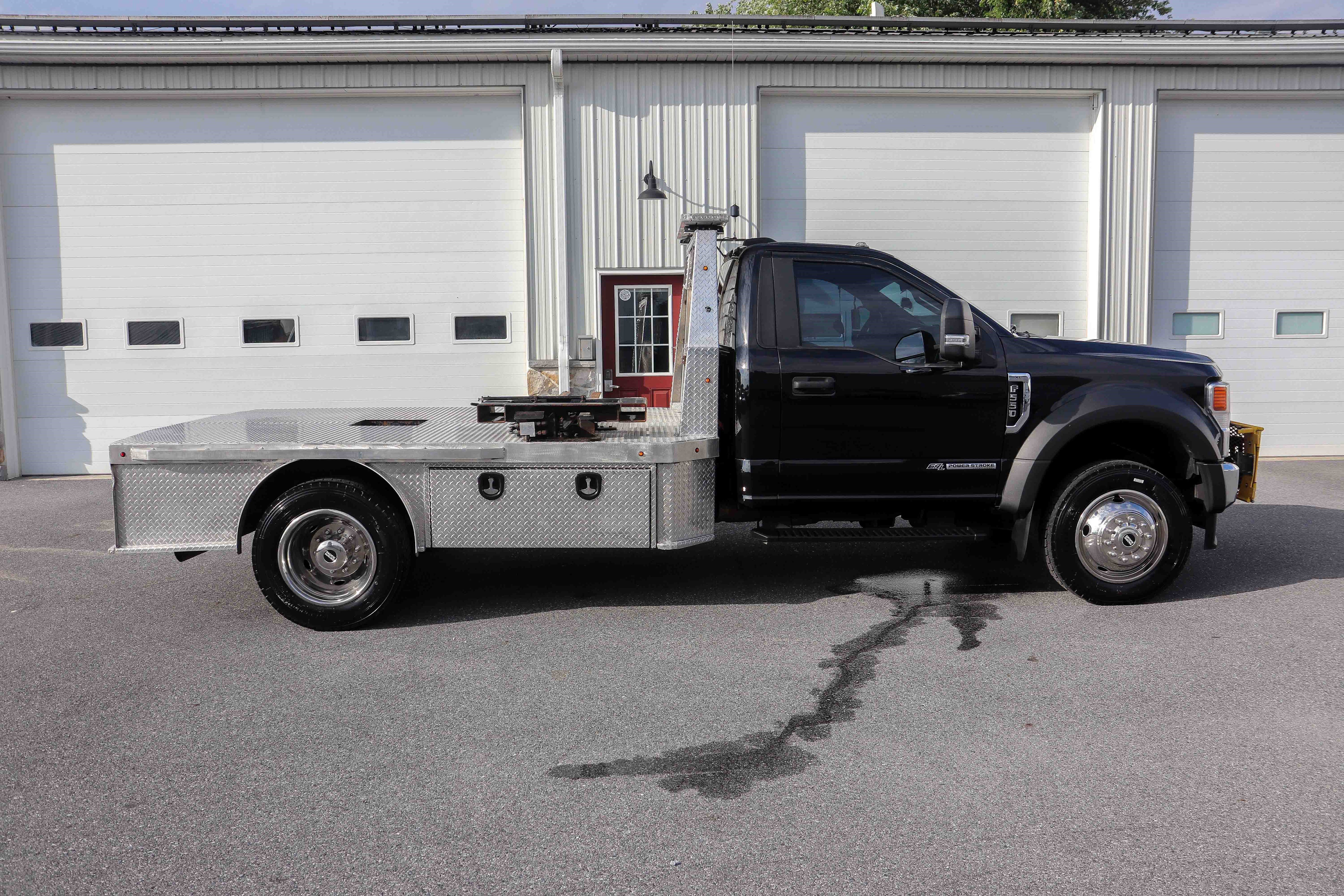 Used 2022 Ford F550 4x4 Regular Cab Super Duty w/ Power Equipment Group image 2