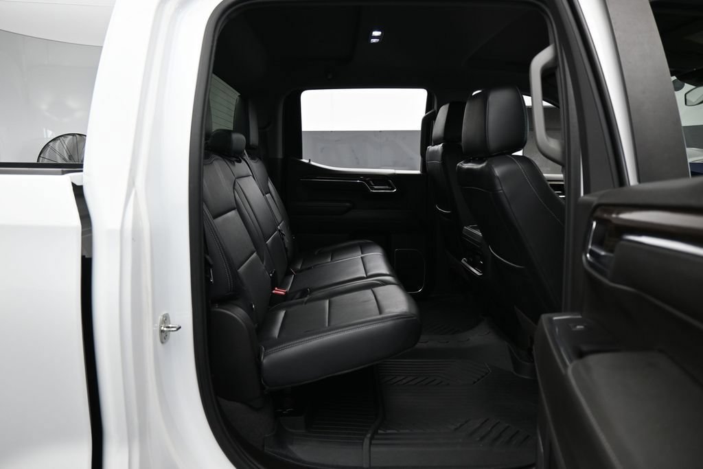Used 2024 Chevrolet Silverado 1500 RST RWD image 36