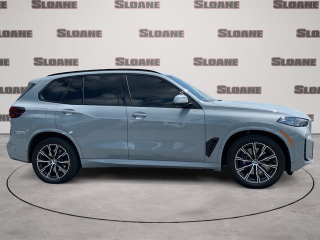 Used 2024 BMW X5 xDrive40i w/ M Sport Package AWD/4WD image 6