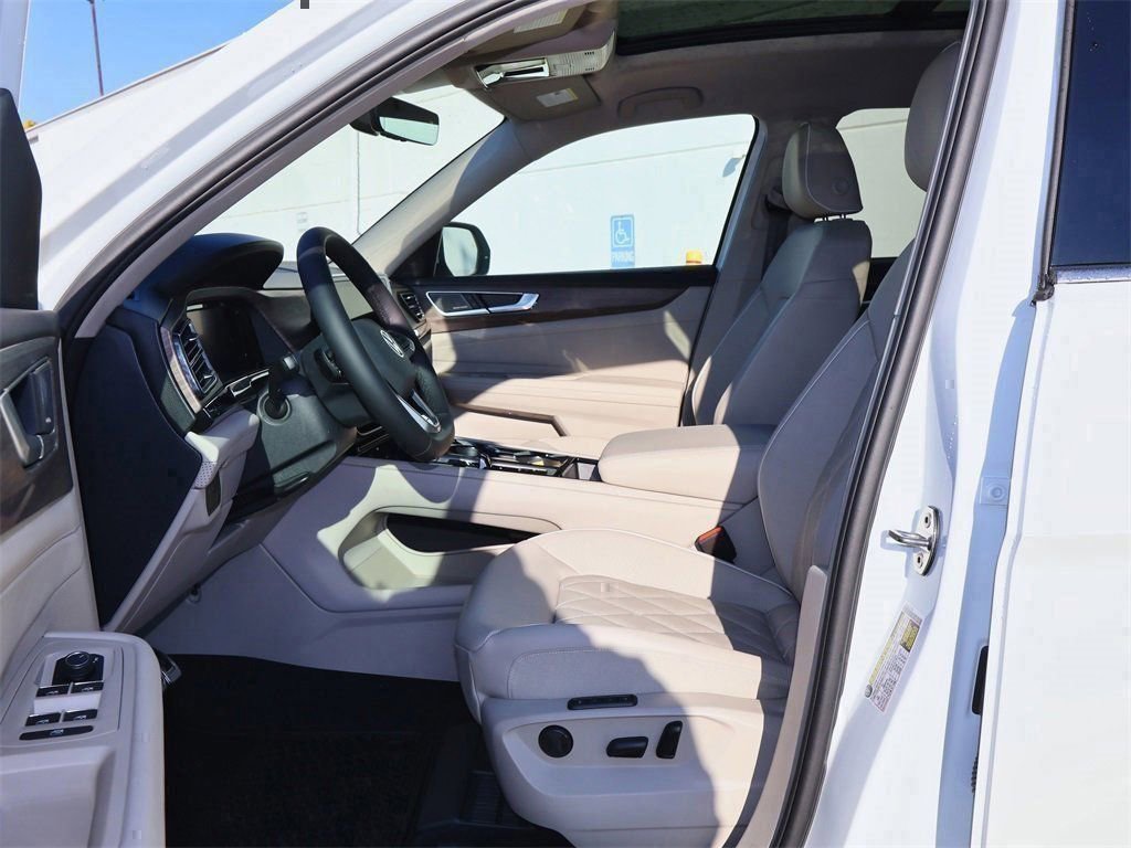 New 2026 Volkswagen Atlas SEL Premium R-Line image 12