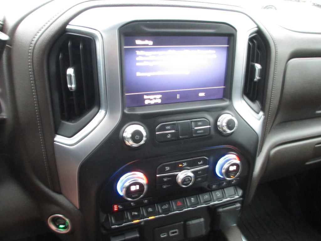 Used 2021 GMC Sierra 1500 SLT image 28