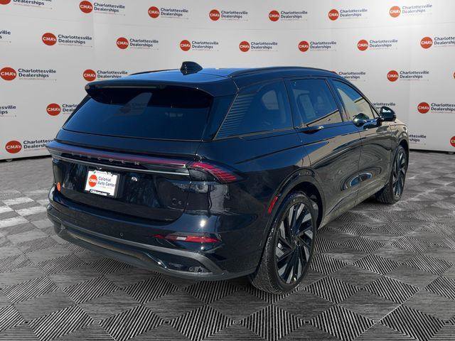 New 2026 Lincoln Nautilus Reserve w/ Jet Appearance Package image 5