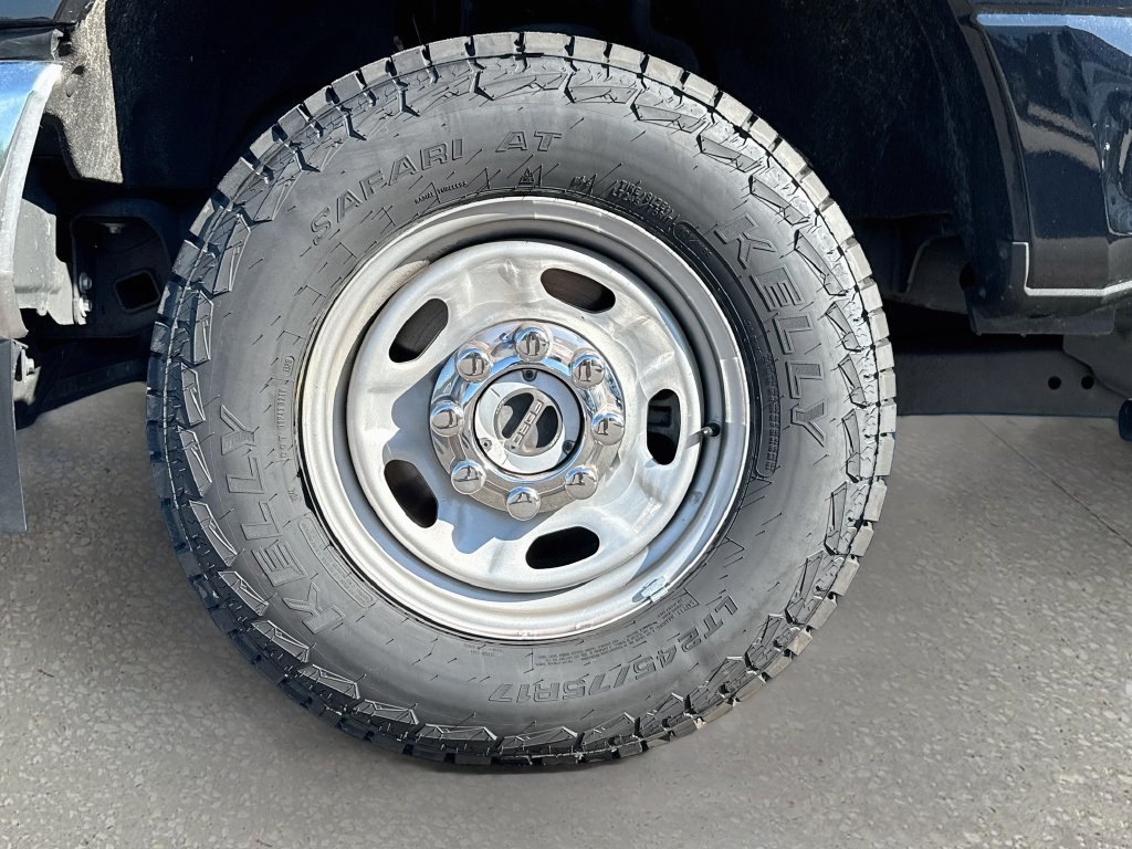Used 2022 Ford F250 XL w/ Power Equipment Group AWD/4WD image 25