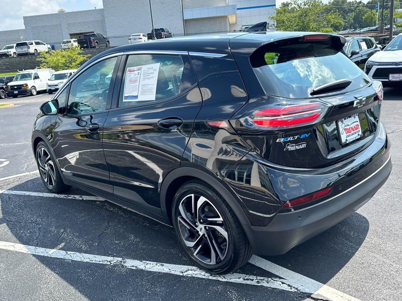 Used 2023 Chevrolet Bolt LT FWD image 5