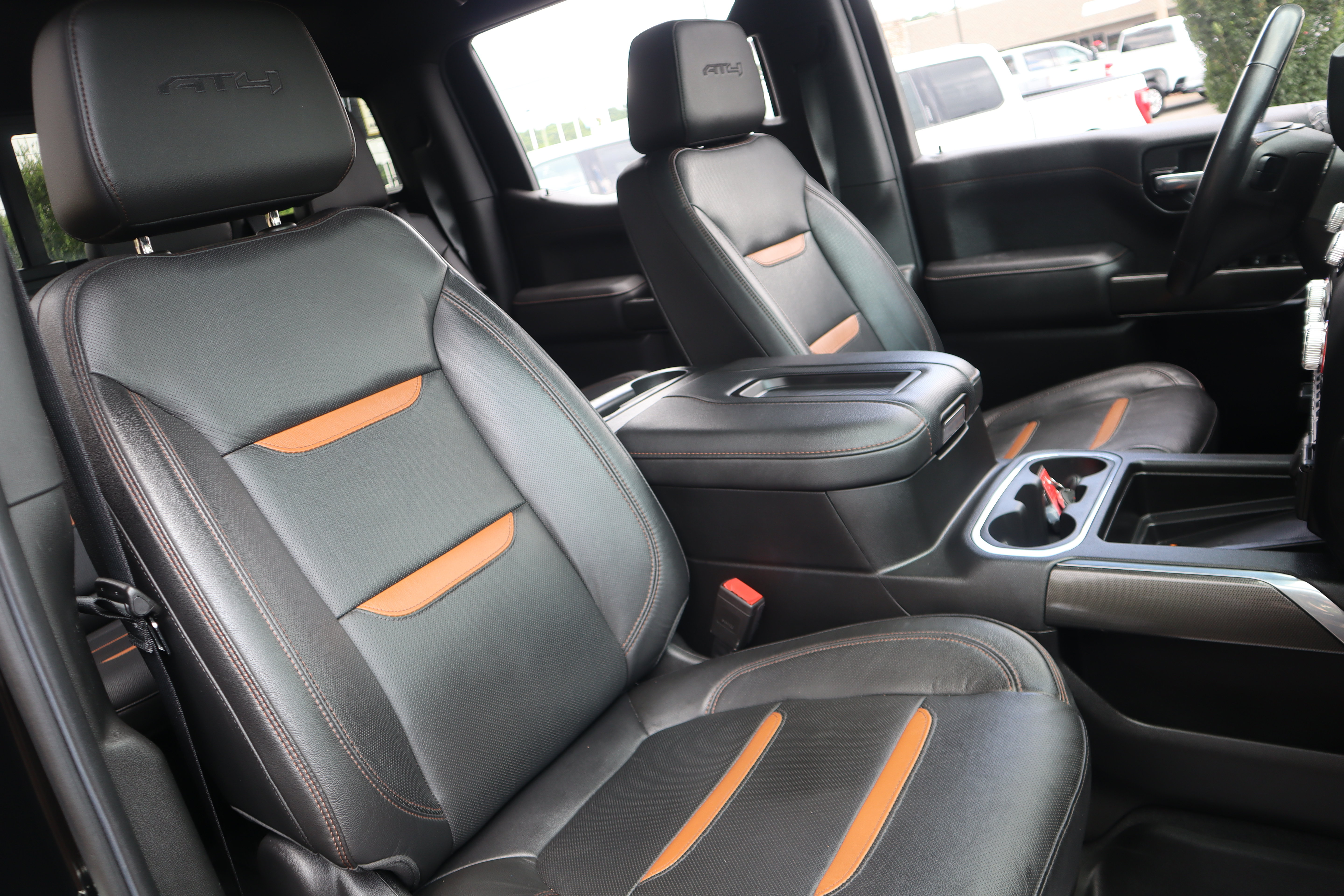 Used 2020 GMC Sierra 1500 AT4 w/ AT4 Premium Package AWD/4WD image 36