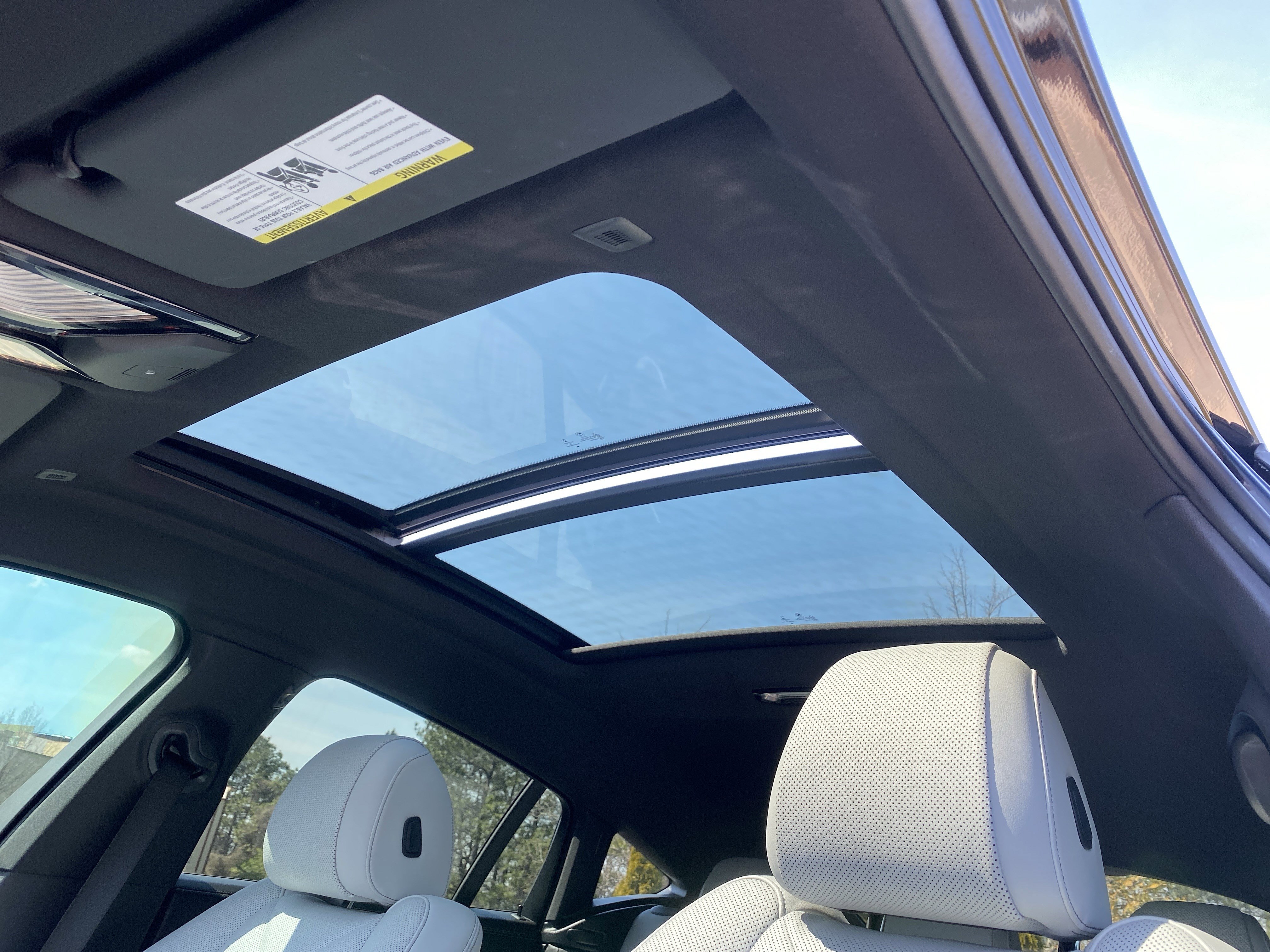 Used 2024 BMW X6 xDrive40i w/ M Sport Professional Package image 9