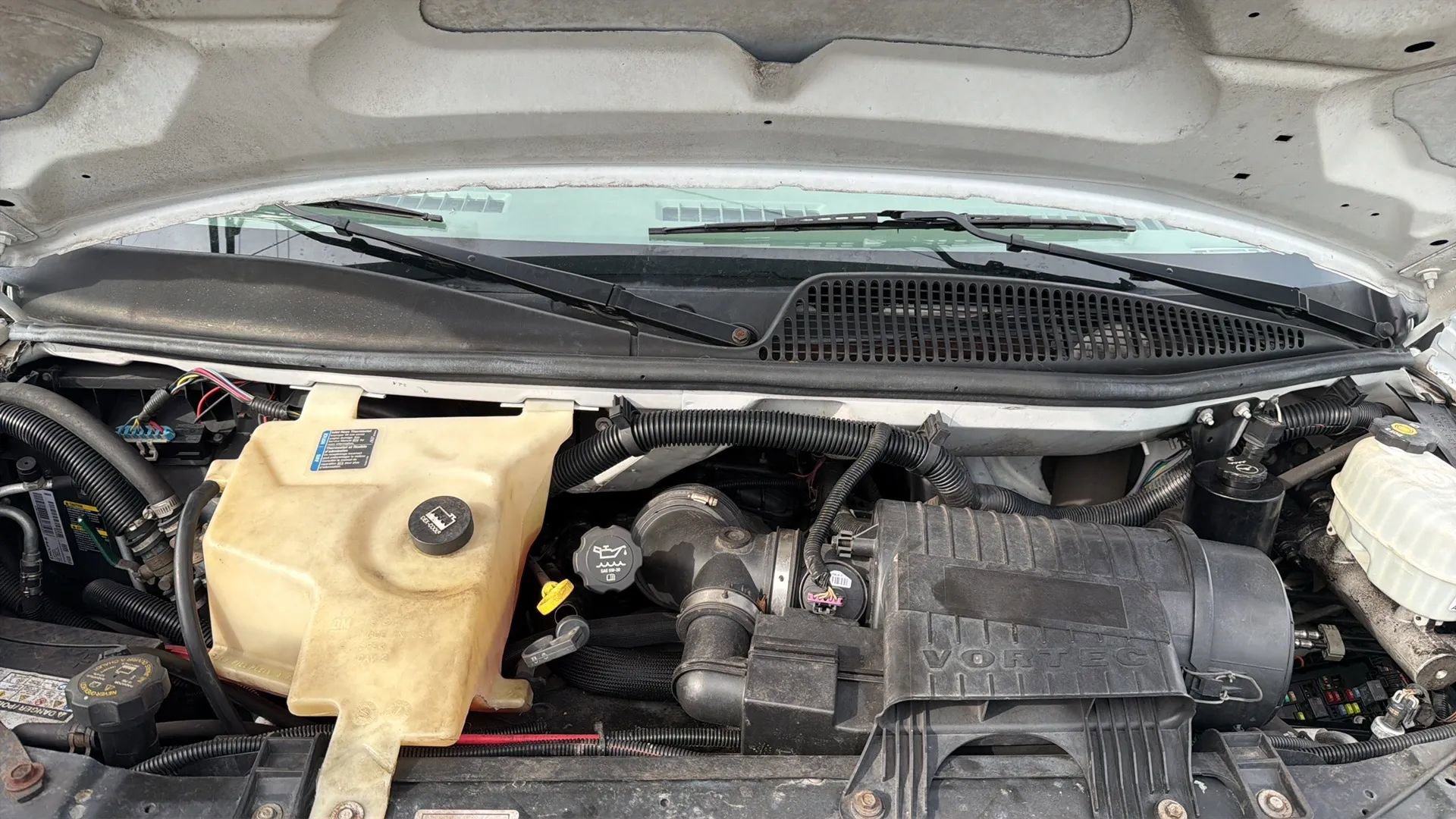 Used 2008 Chevrolet Express 3500 w/ School Bus Package image 20