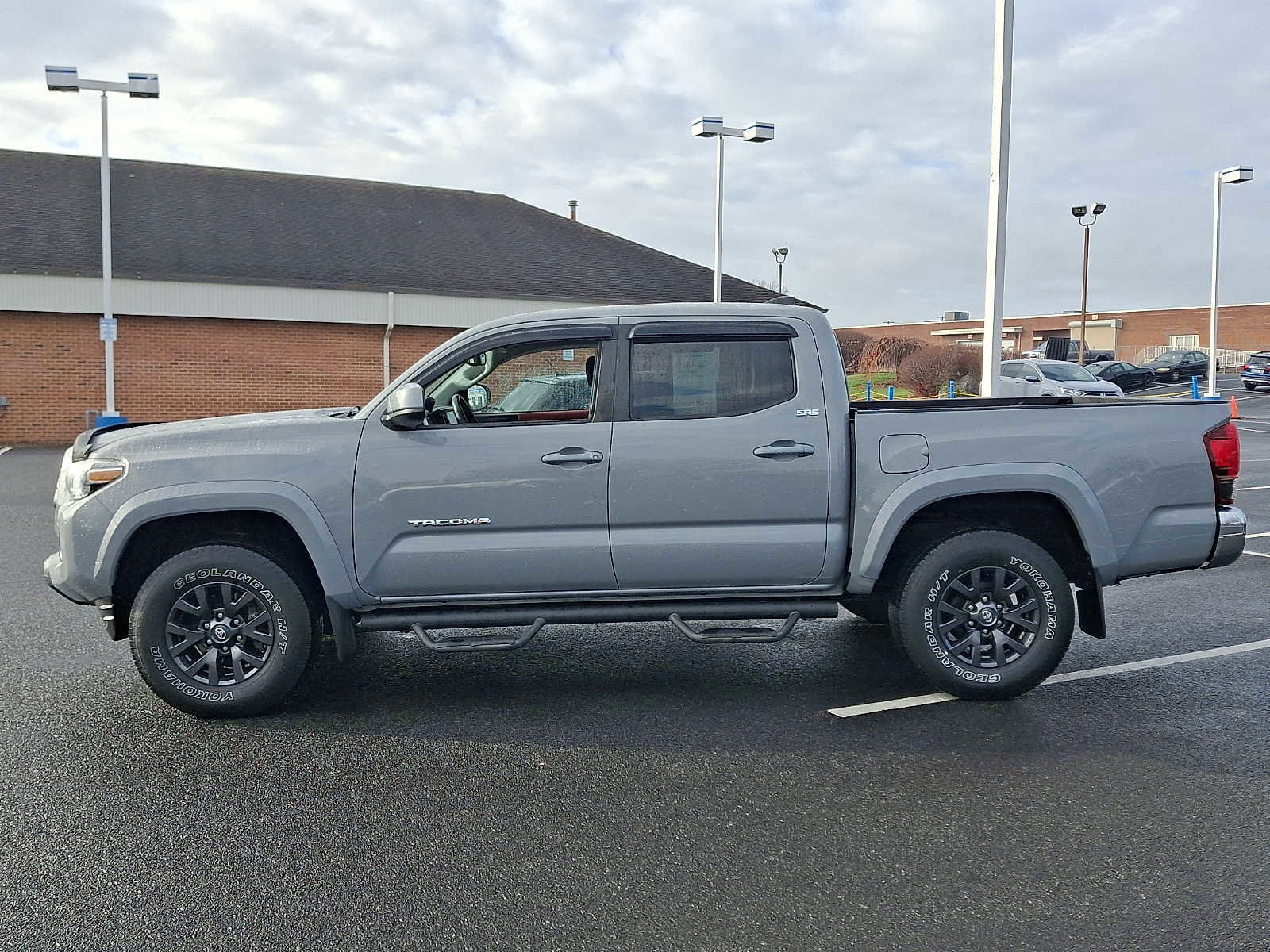 Used 2021 Toyota Tacoma SR5 image 7