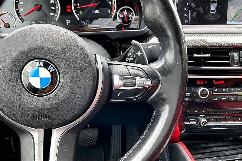 Used 2017 BMW X6 M AWD/4WD image 18
