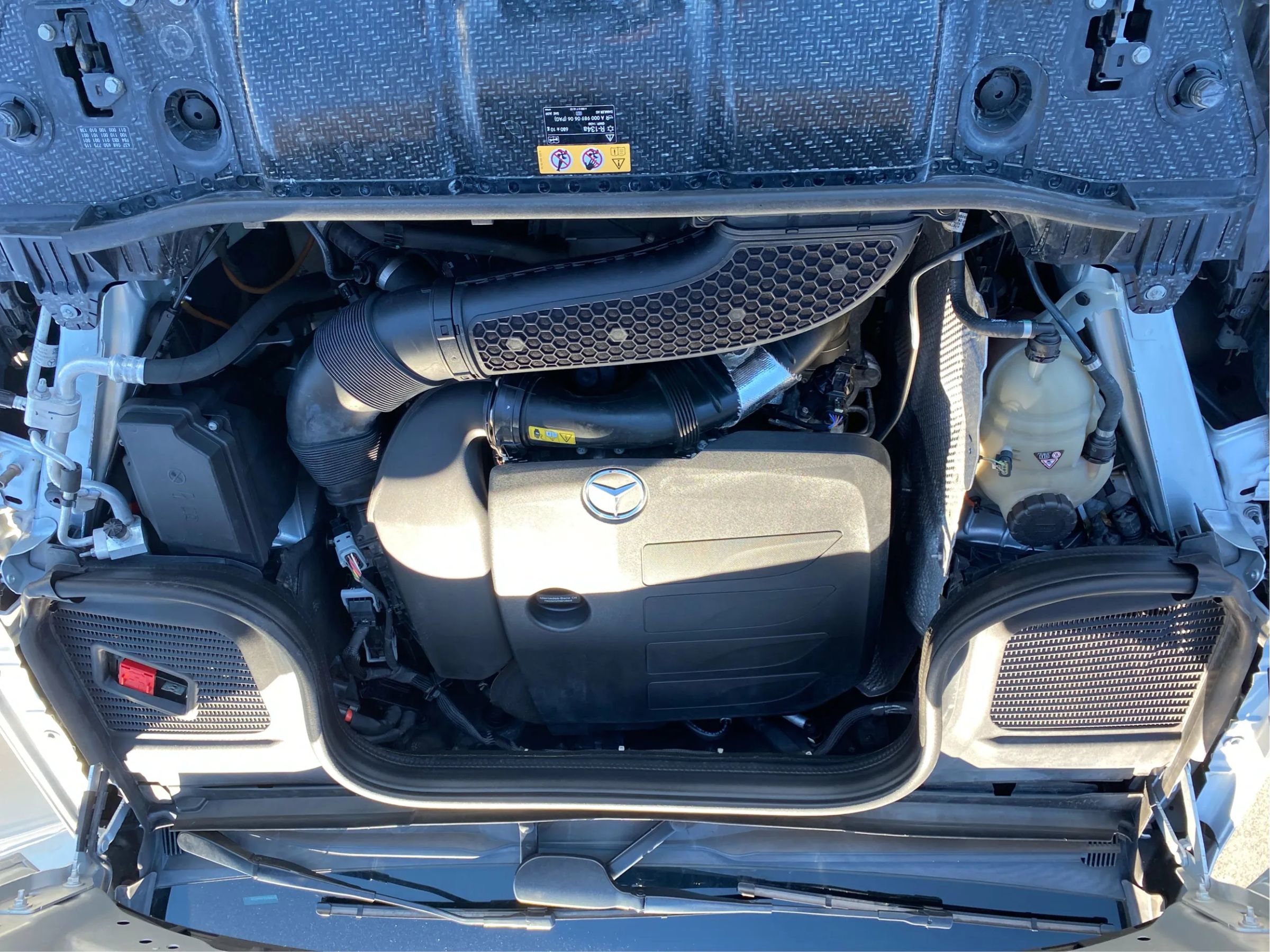 Used 2020 Mercedes-Benz GLE 350 4MATIC image 29