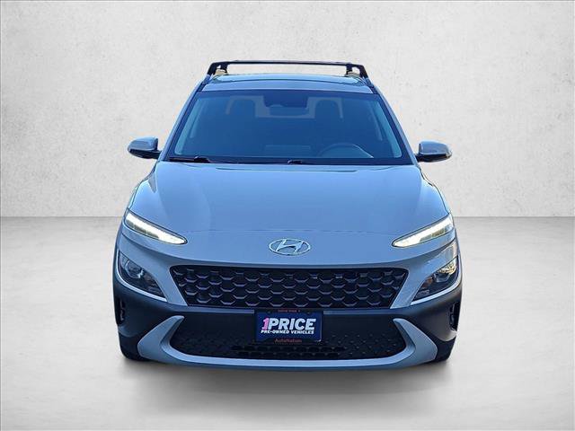 Used 2023 Hyundai Kona SEL FWD image 2