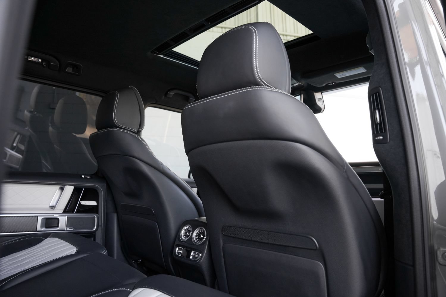 Used 2023 Mercedes-Benz G 63 AMG Squared image 40