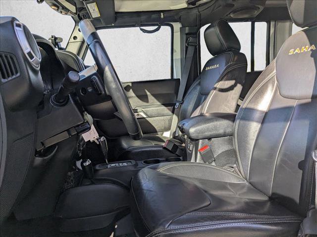 Used 2014 Jeep Wrangler Unlimited Sahara w/ Connectivity Group image 15