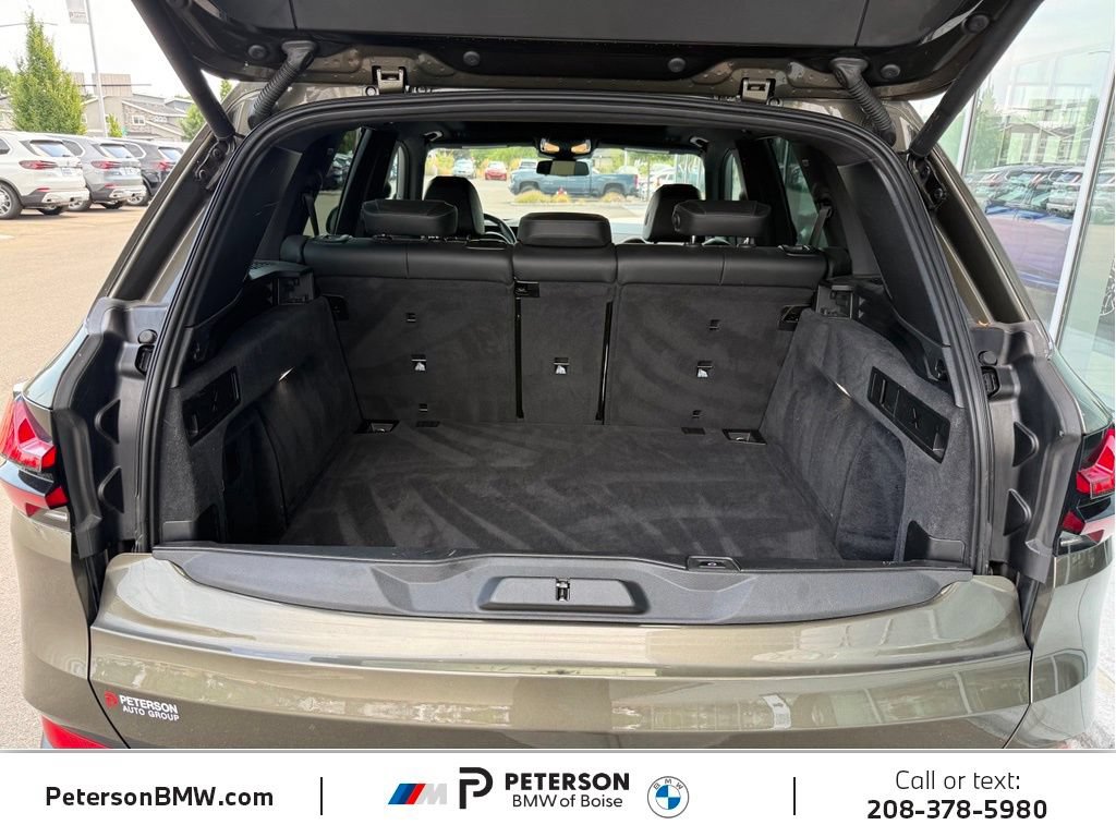 Used 2024 BMW X5 xDrive40i w/ Premium Package AWD/4WD image 9
