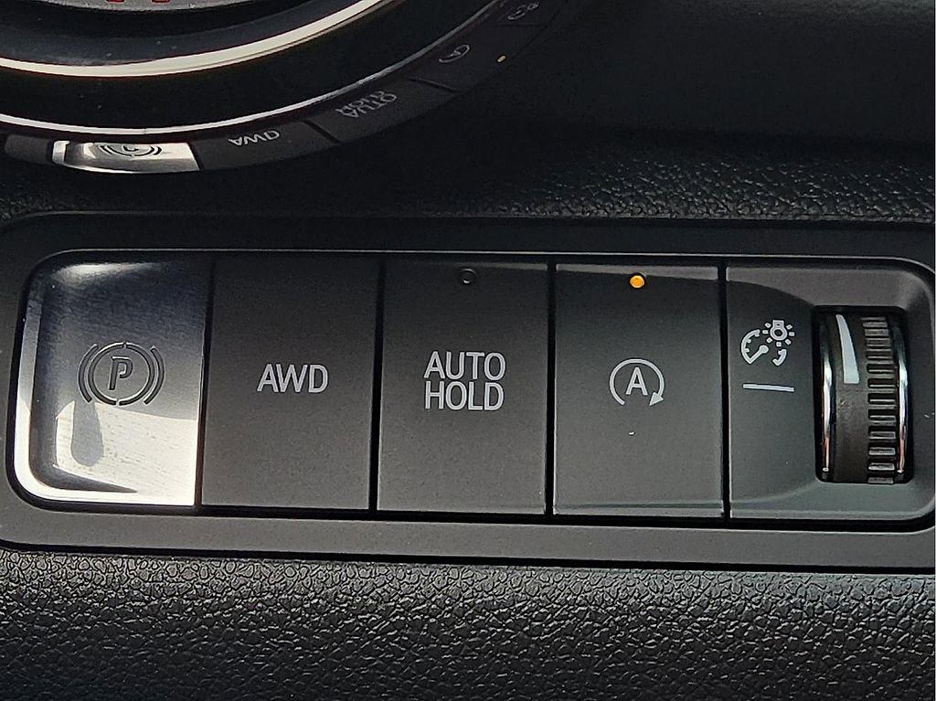 Used 2026 Chevrolet Equinox RS w/ Convenience Package III image 17