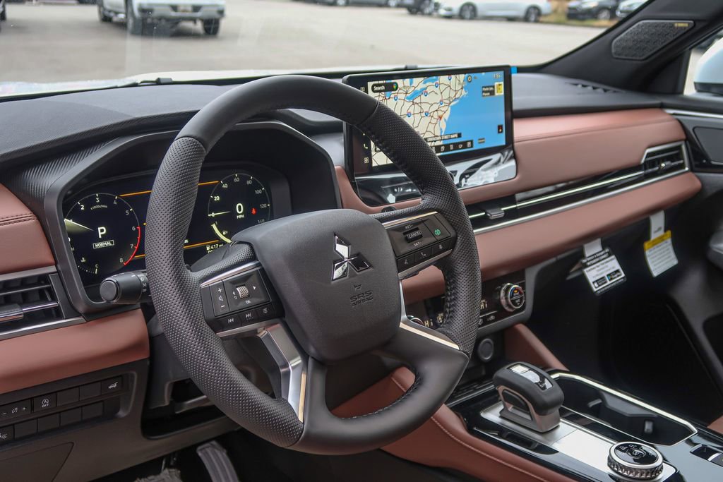 New 2026 Mitsubishi Outlander SEL image 36