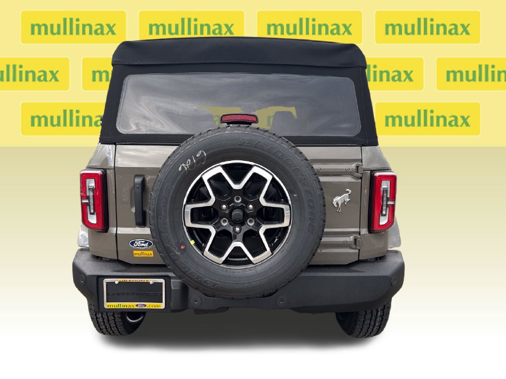 New 2026 Ford Bronco Outer Banks AWD/4WD image 12