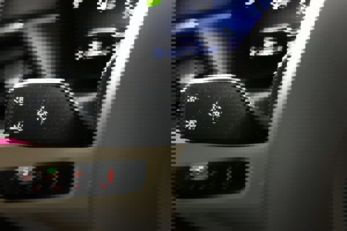 Used 2024 BMW M340i xDrive w/ Premium Package image 27