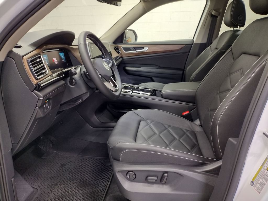 New 2026 Volkswagen Atlas SE image 25