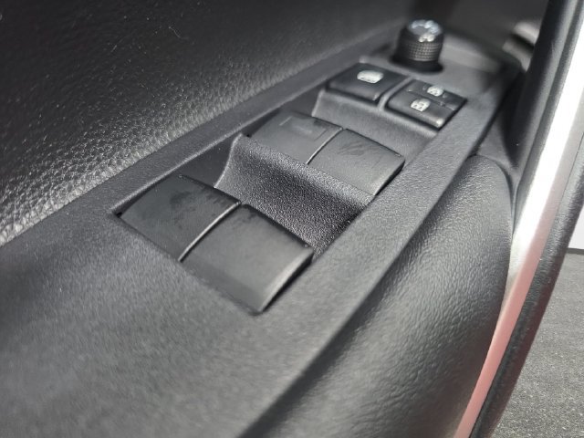 Used 2023 Toyota Corolla Cross AWD Hybrid image 23