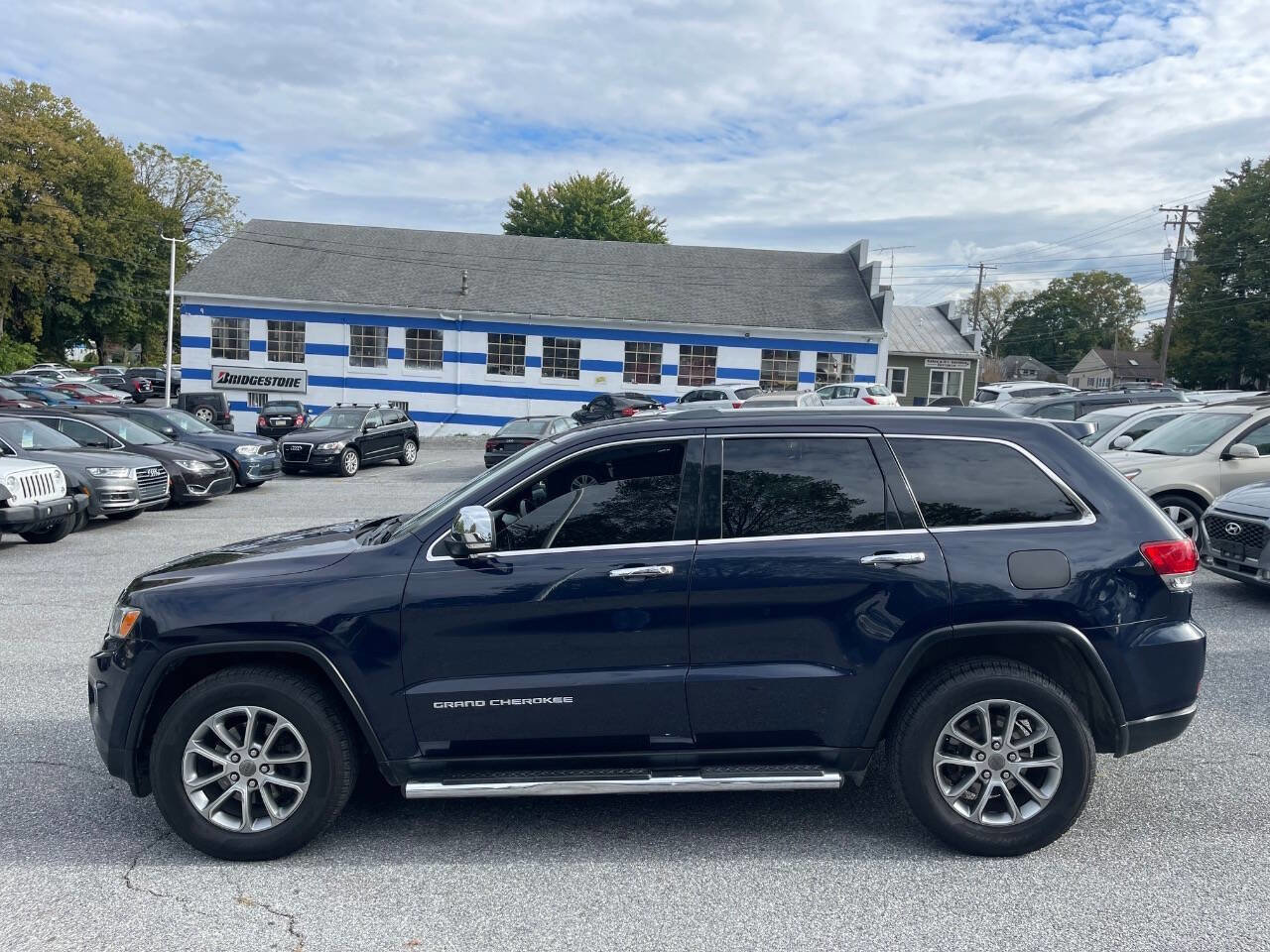 Used 2015 Jeep Grand Cherokee Limited image 3